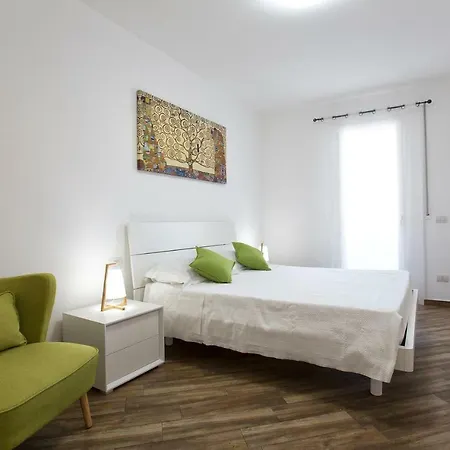 Appartamento House Garden E Sky